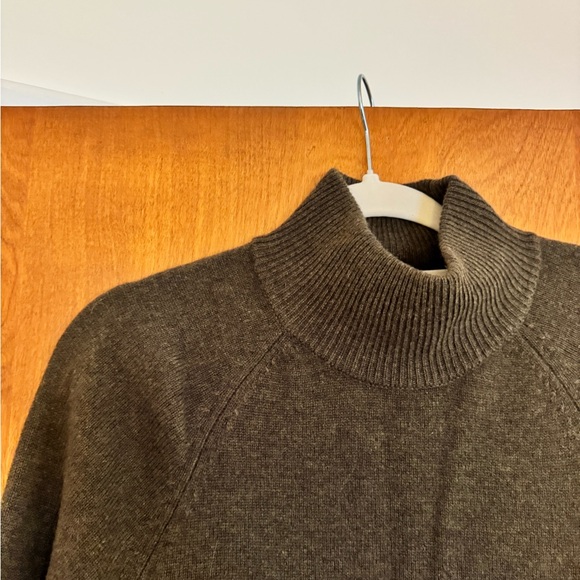 Reformation Tate Regenerative Wool Sweater Dress in Kelp XS - Picture 5 of 6